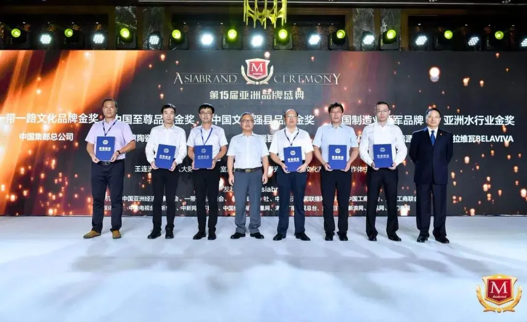 风雨历练63载 创世大发官网入口何以成为中国现代官窑？